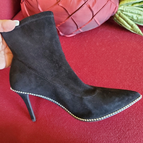 Coach Black Suede Whitny Womens Bootie size 8 - Picture 2 of 5